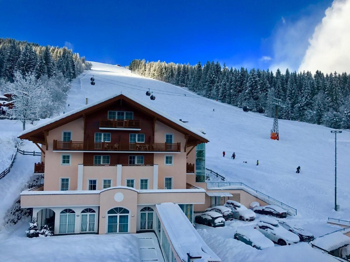 Hotel Vierjahreszeiten Flachau Eksteriør billede