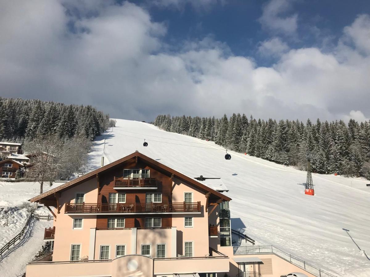 Hotel Vierjahreszeiten Flachau Eksteriør billede