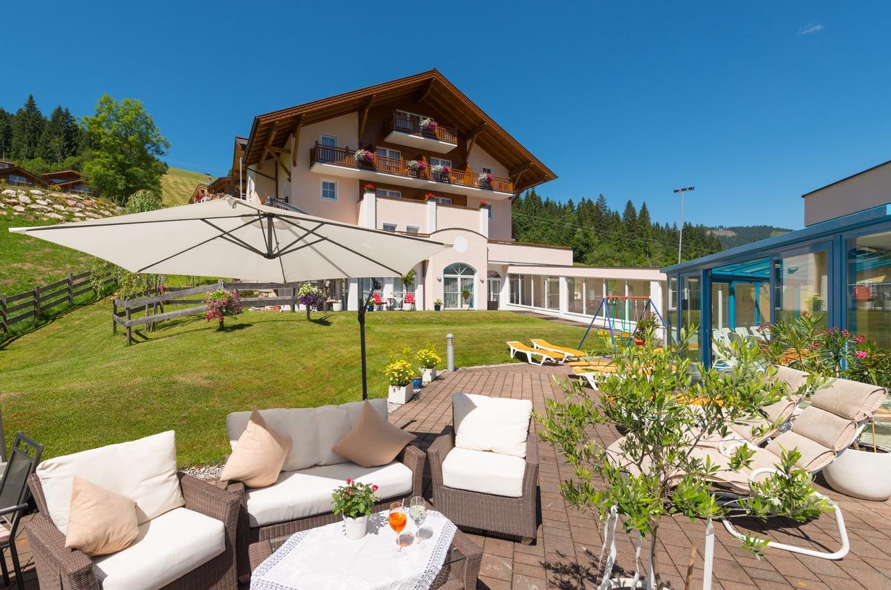 Hotel Vierjahreszeiten Flachau Eksteriør billede
