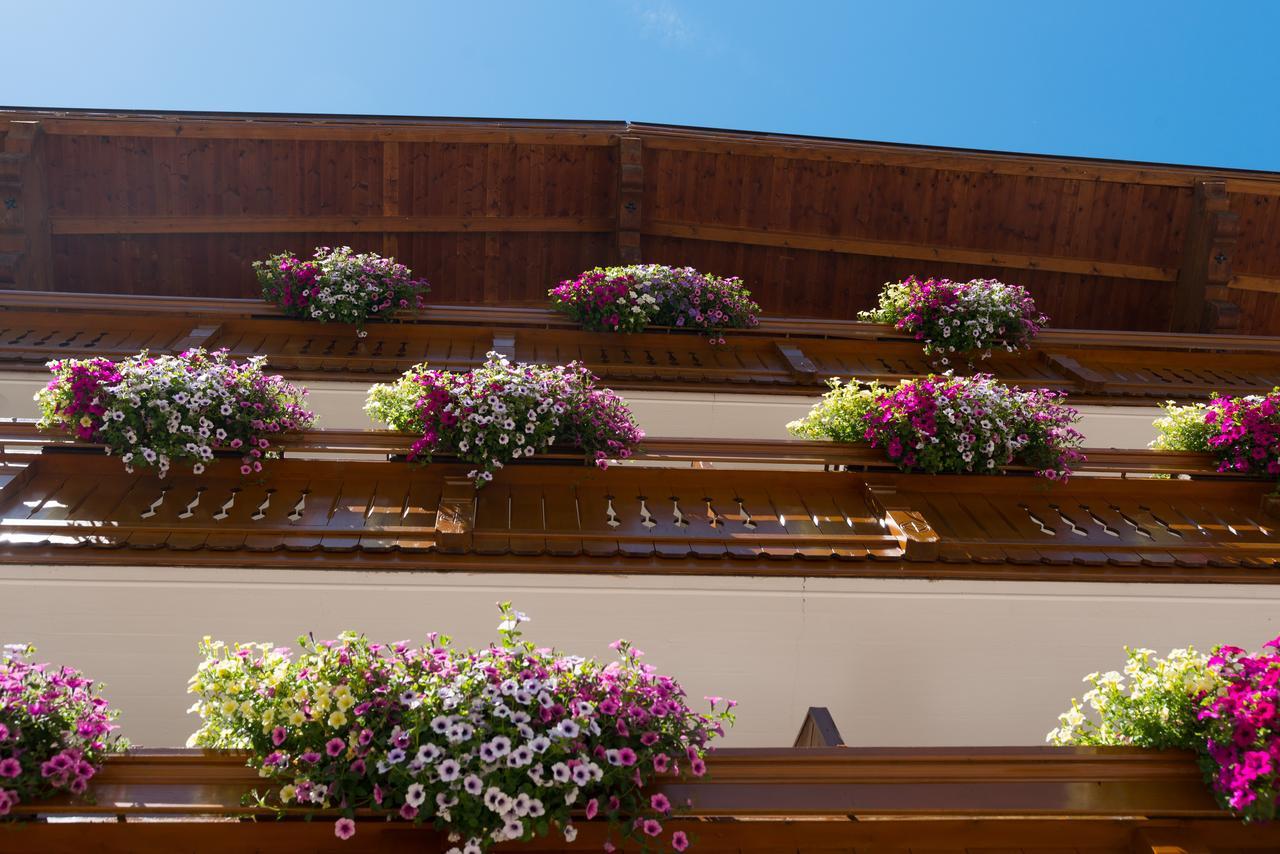 Hotel Vierjahreszeiten Flachau Eksteriør billede