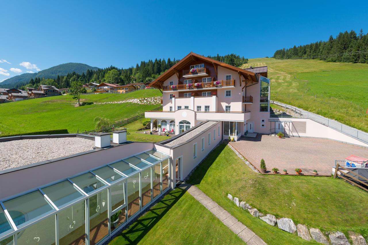 Hotel Vierjahreszeiten Flachau Eksteriør billede